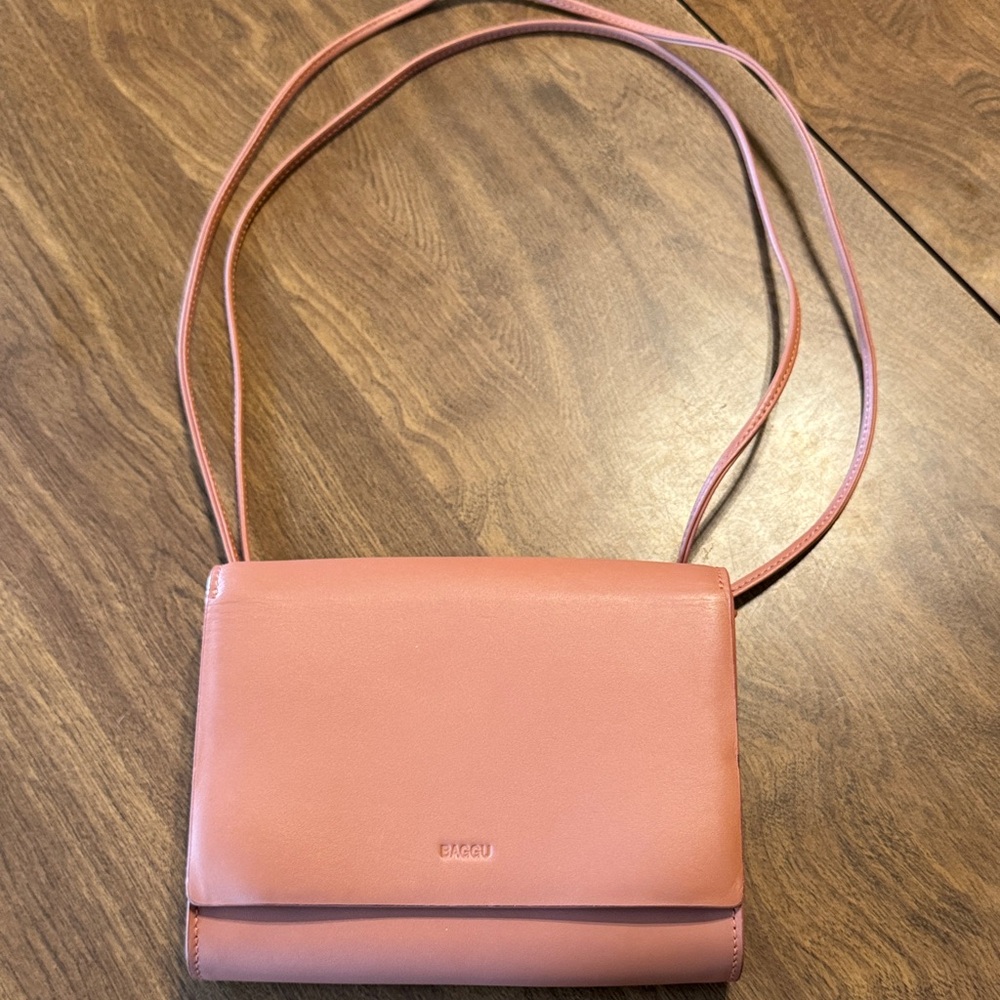 BAGGU Small Leather Bag